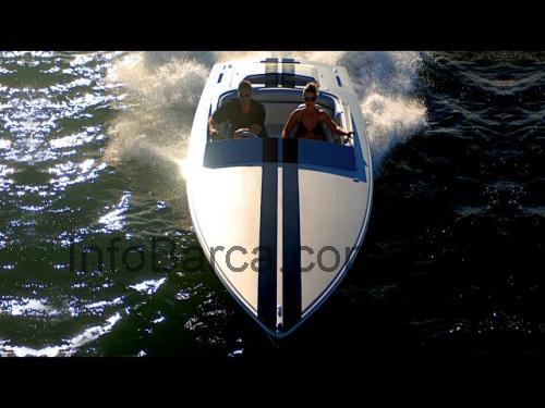 Donzi 22 Shelby GT recensioni e scheda tecnica